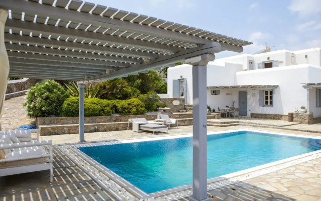 Sea & Sun Estate
