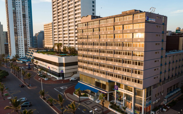 Gooderson Tropicana Hotel