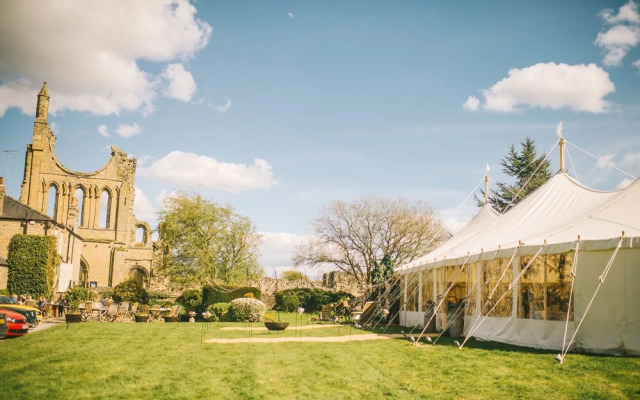 Byland Abbey Inn