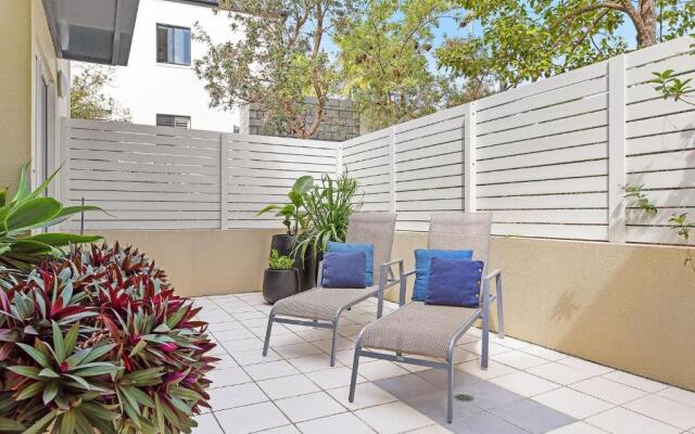 4 Trieste Central Apartment with a Backdrop of Lush Greenery