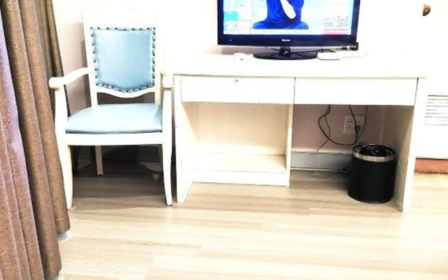 New Yuanding Business Hotel