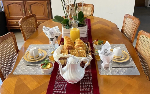 Reims Sherpa Guest House