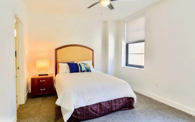 Great Value 2Br Apt In Awesome Location!