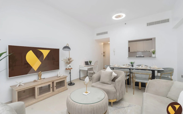 JVC unit Pool Jogging Track Play Area