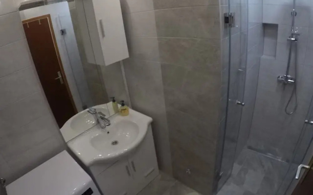Comfortable Apartment in Stari Grad