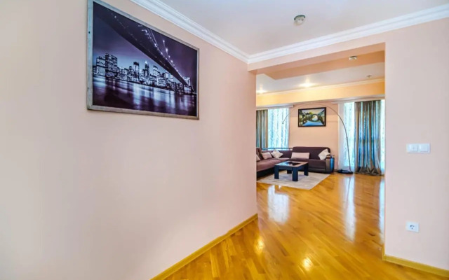 Port Baku Residance 710 A