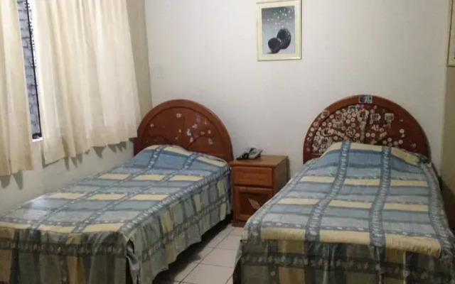 Hotel Plazzas