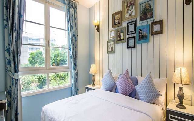 Summer Huahin Condo Pool View by Dome