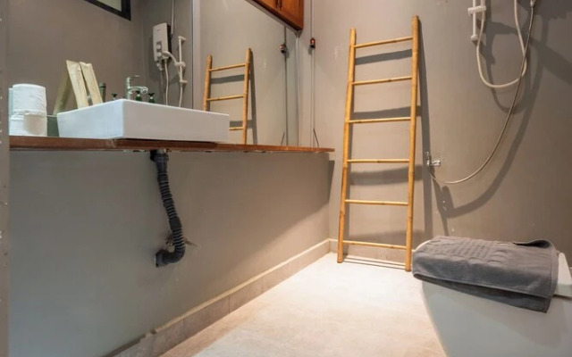 Lofty Comfort Stay-Relax by Soben Home