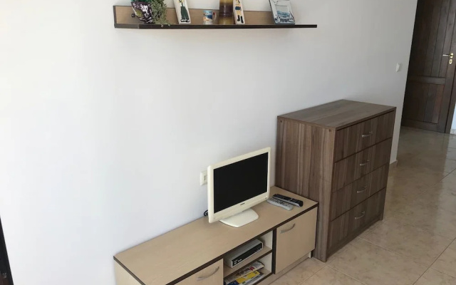 Lazur 5 Apartments