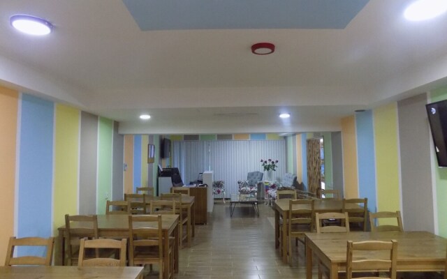 Palm Hotel