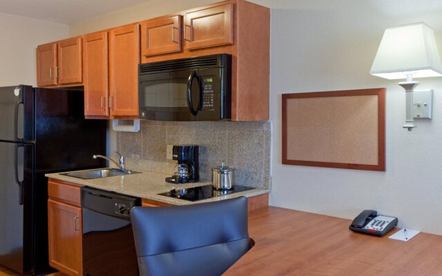 Candlewood Suites Manassas, an IHG Hotel