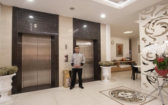 Le Duy Hotel