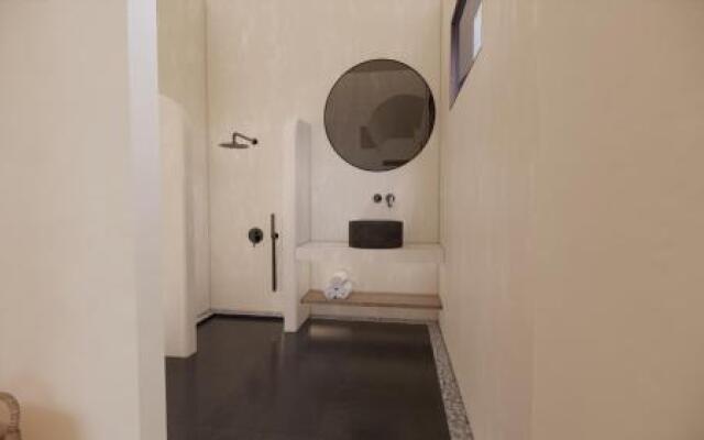 Salt Suites Crete