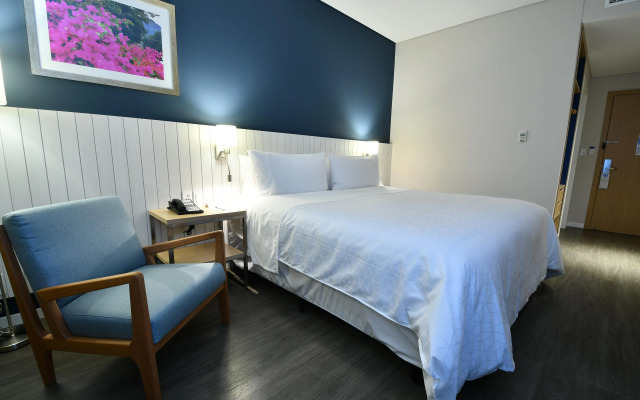 Holiday Inn Express Asuncion Aviadores by IHG