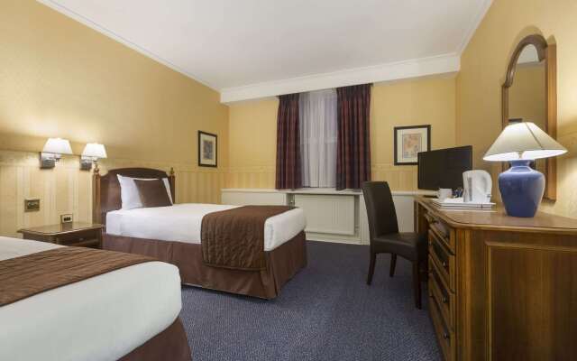 Ramada by Wyndham Crawley Gatwick