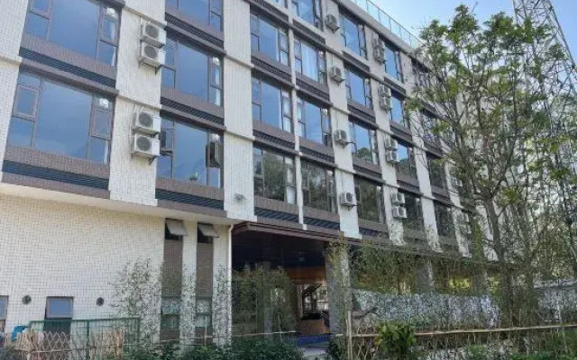 Qingyuan Lelong Hot Spring Homestay
