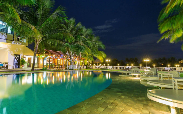 River Beach Resort and Residences