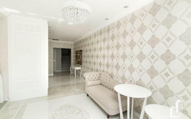 Apartamento com 02 dormitórios