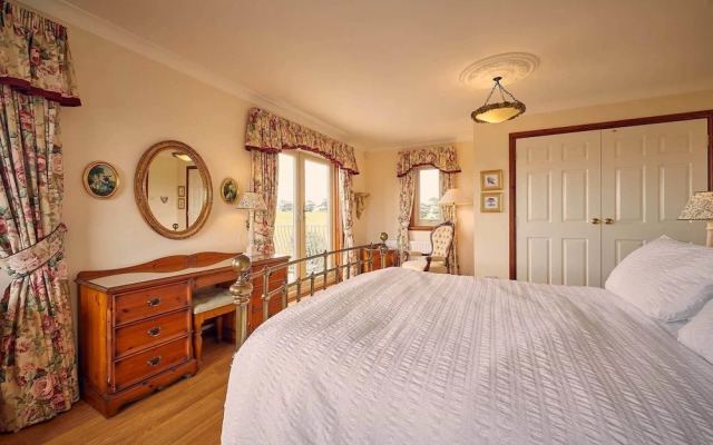 Host Stay Cheviot View