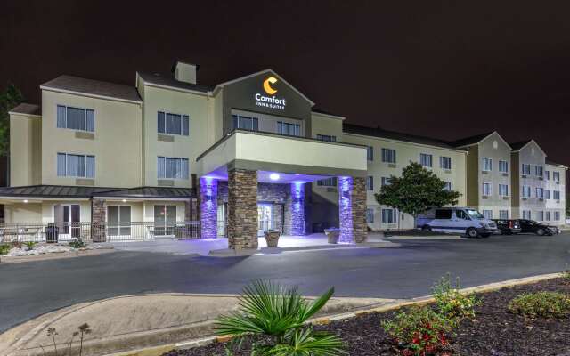 Comfort Inn & Suites Montgomery East Carmichael Rd