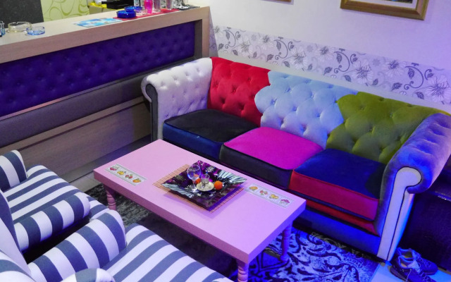 Captain's Beach Apartments