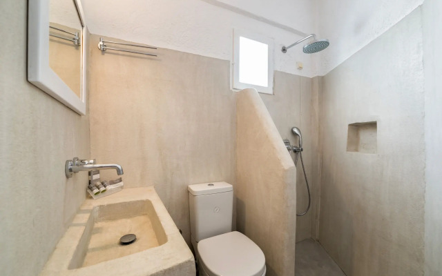 Artemis Suites