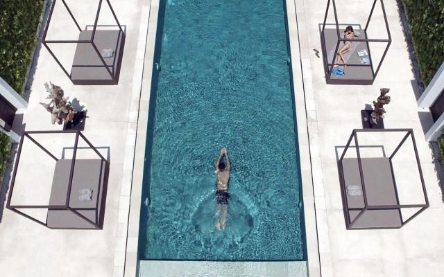 eqUILIBRIA SEMINYAK