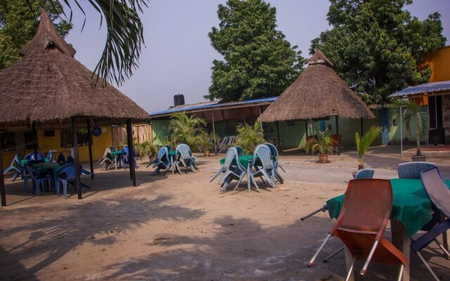 Castle City Resort & Suites