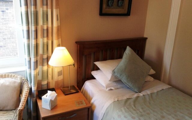 Aberlaw Guest House