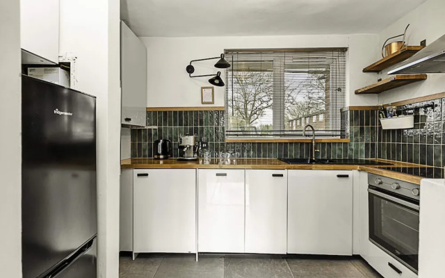Cosy & Quiet Flat With Garden Close Central London