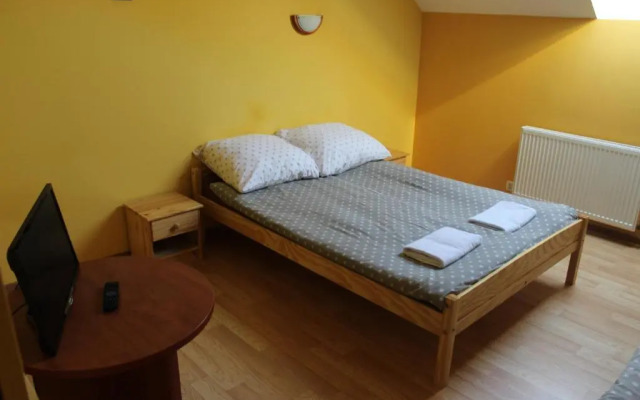 Gospoda U 7 Zbojow