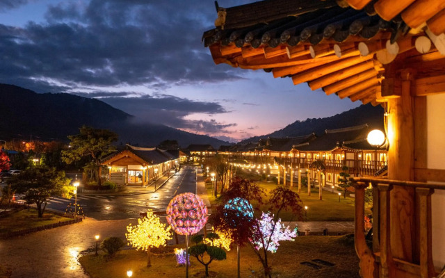 Jeonju Wangyijimil Hanok Hotel