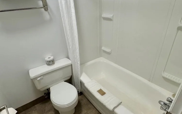 Anavada Inn & Suites Grande Prairie