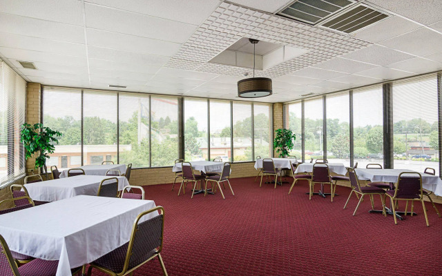 Quality Inn Lewisburg