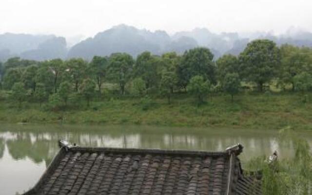 Xi Pan Qian Mo Inn