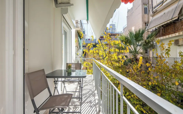 Mystique 2-Bedroom Apartment in Athens