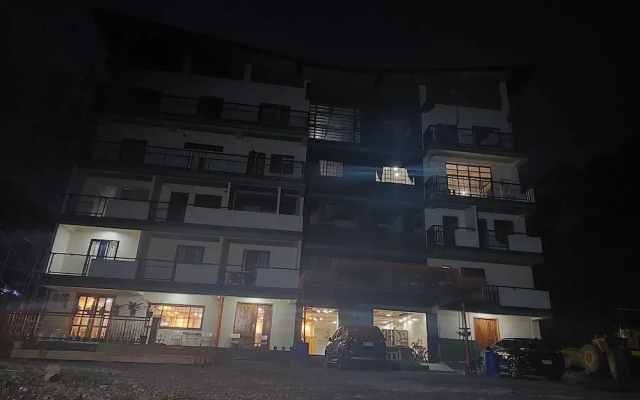 Quarry Bay Hometel