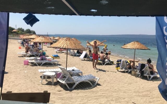 Mola Camping