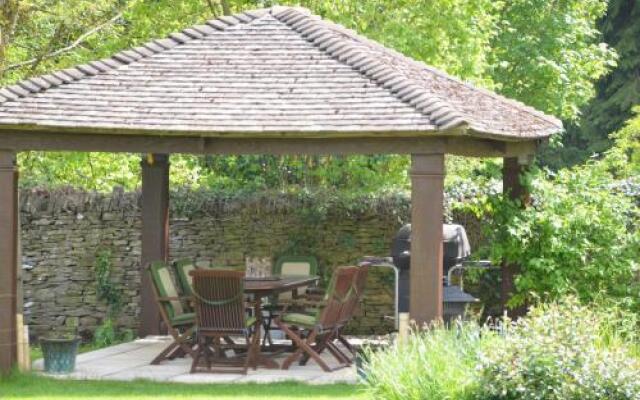 Woodland Guesthouse