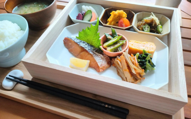 Green Rich Hotel Tosu Ekimae