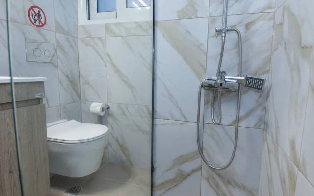 Stylish Brand New Apt at Megaro Mousikis