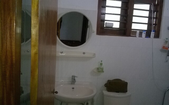 Hikka Train Hostel