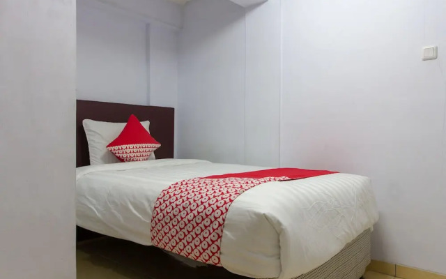 Griya Mas Syariah by OYO Rooms