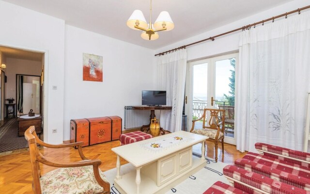 Amazing Home in Lovran With Wifi and 3 Bedrooms