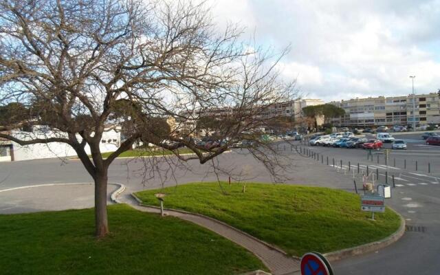 Appartement Balaruc-les-Bains, 1 pièce, 2 personnes - FR-1-503-54