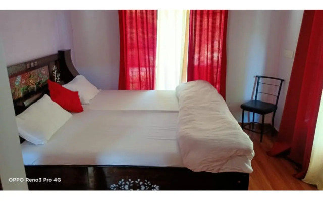 OYO 23141 Kanak Palace Barkot