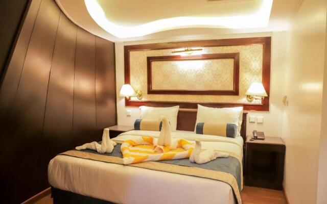 Champollion II 5 Stars Nile cruise