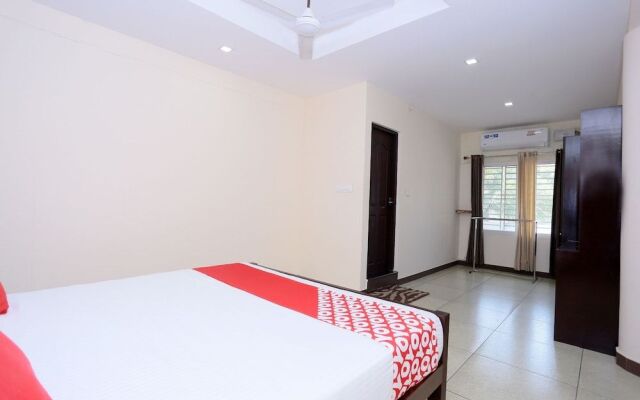 OYO 25012 Kv Suites
