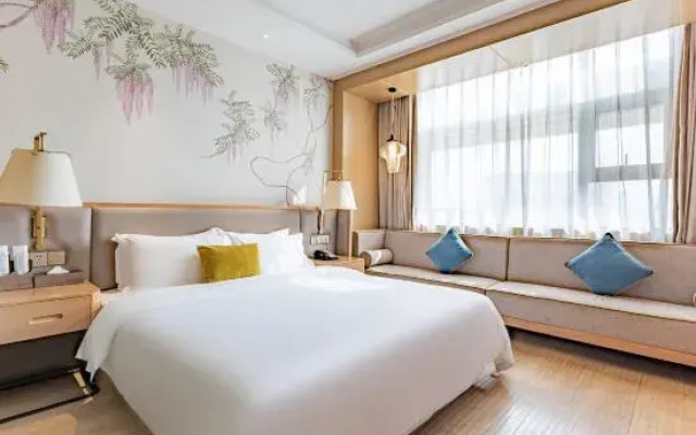 Nantai Crystal Hotel (Chongzhou Branch)